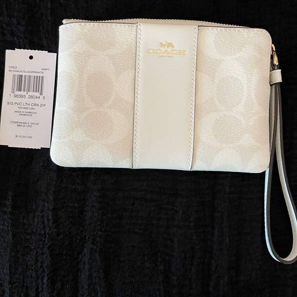 Coach Wristlet. Never worn. - Picture 1 of 9